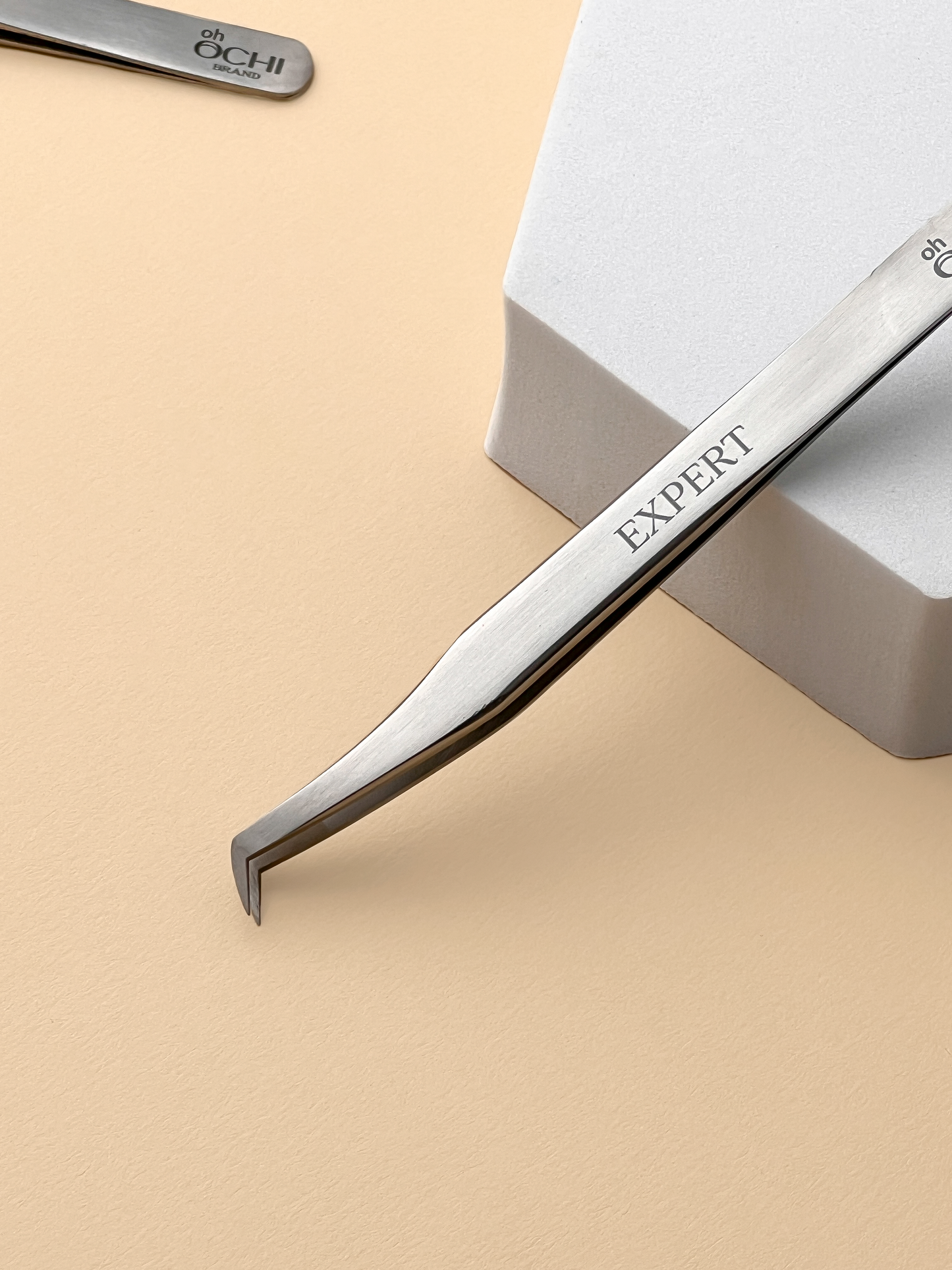 Oh OCHI - tweezers